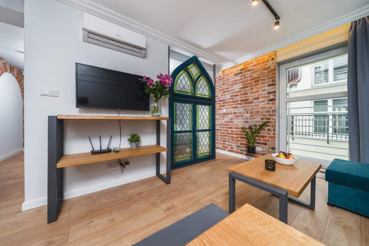 Saint Florian'S Suites - Old Town Luxury Apartments - By Upstairs Cracovie Extérieur photo