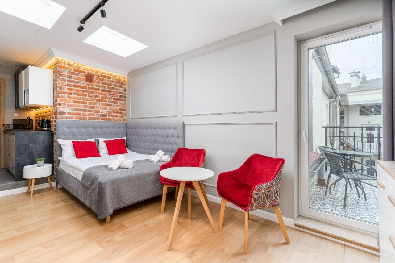 Saint Florian'S Suites - Old Town Luxury Apartments - By Upstairs Cracovie Extérieur photo