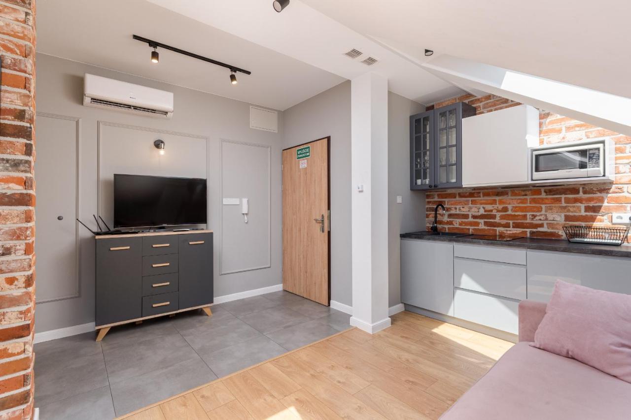 Saint Florian'S Suites - Old Town Luxury Apartments - By Upstairs Cracovie Extérieur photo
