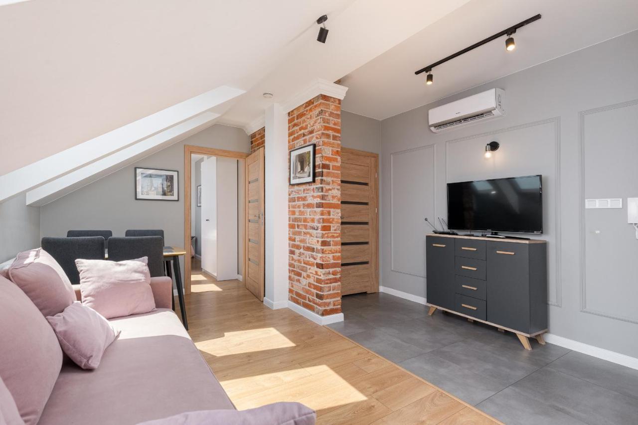 Saint Florian'S Suites - Old Town Luxury Apartments - By Upstairs Cracovie Extérieur photo