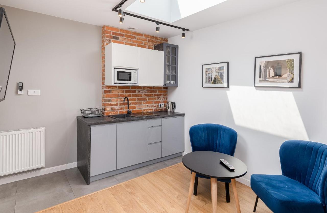 Saint Florian'S Suites - Old Town Luxury Apartments - By Upstairs Cracovie Extérieur photo