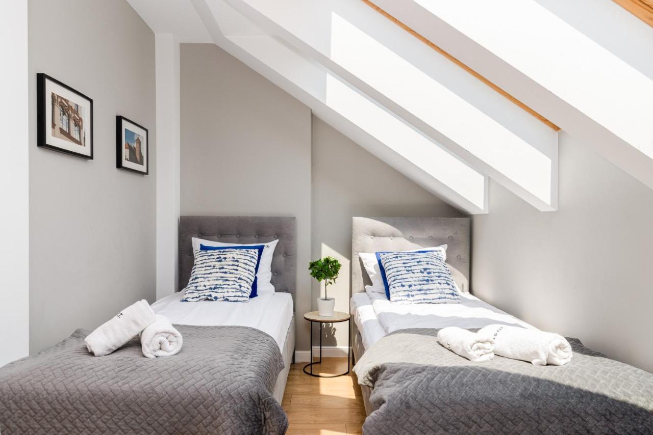 Saint Florian'S Suites - Old Town Luxury Apartments - By Upstairs Cracovie Extérieur photo